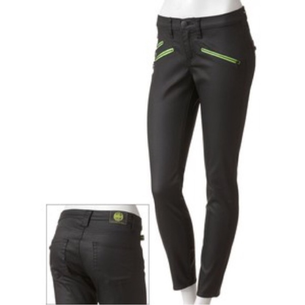 Rock and Republic Banshee Jeans Black Neon Green Waxed GUC Size 8 643